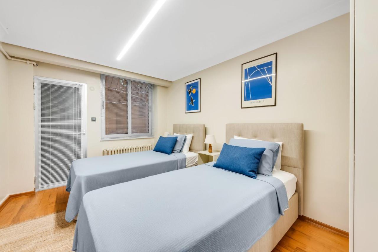 Modern Flat In The Heart Of Istanbul Apartment ภายนอก รูปภาพ