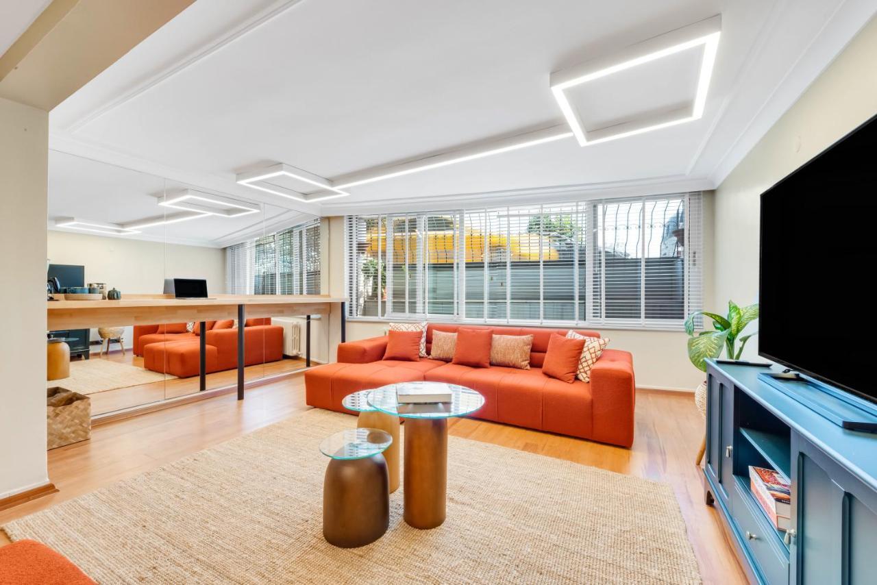 Modern Flat In The Heart Of Istanbul Apartment ภายนอก รูปภาพ